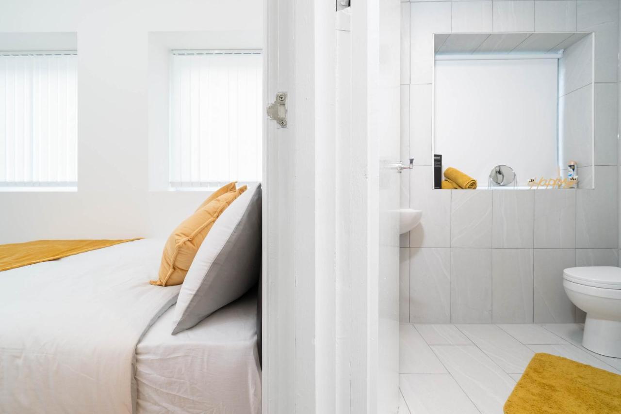 Two Bedroom Apartment-One Choice Stays- Jewellery Quarter Birmingham Exteriör bild