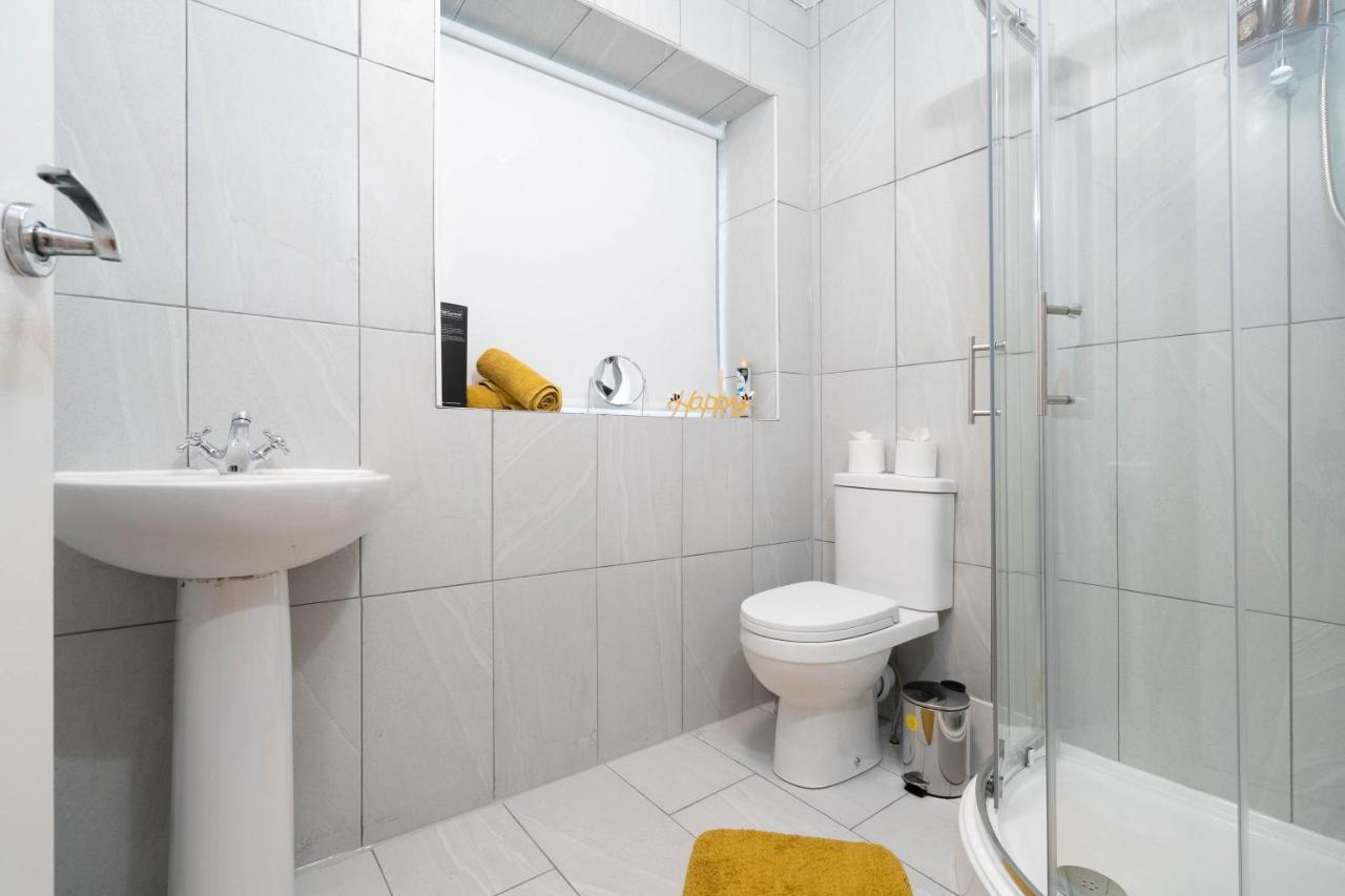Two Bedroom Apartment-One Choice Stays- Jewellery Quarter Birmingham Exteriör bild